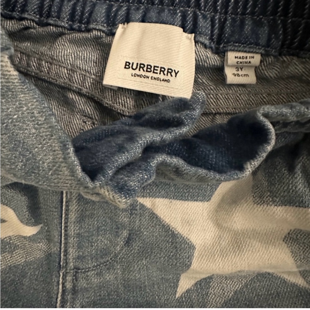 Toddler Denim Burberry top & shorts - Picture 6 of 6